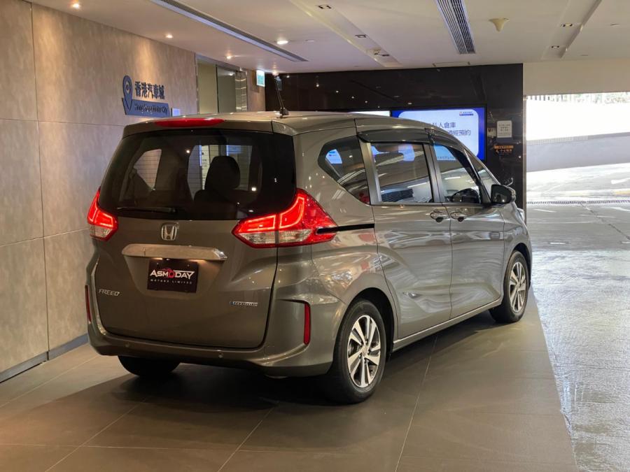 Freed Hybrid GB7 - Image 2